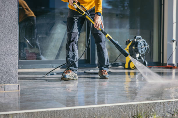 Best Gutter Cleaning  in Spring Valley, NY